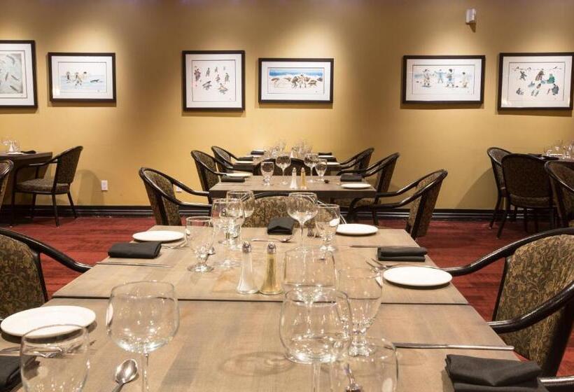 هتل The Frobisher Inn