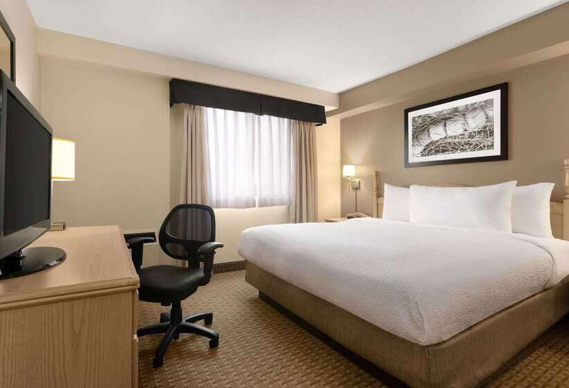 فندق Travelodge Suites By Wyndham Moncton