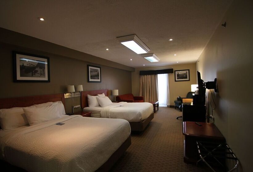 فندق Travelodge Suites By Wyndham Moncton