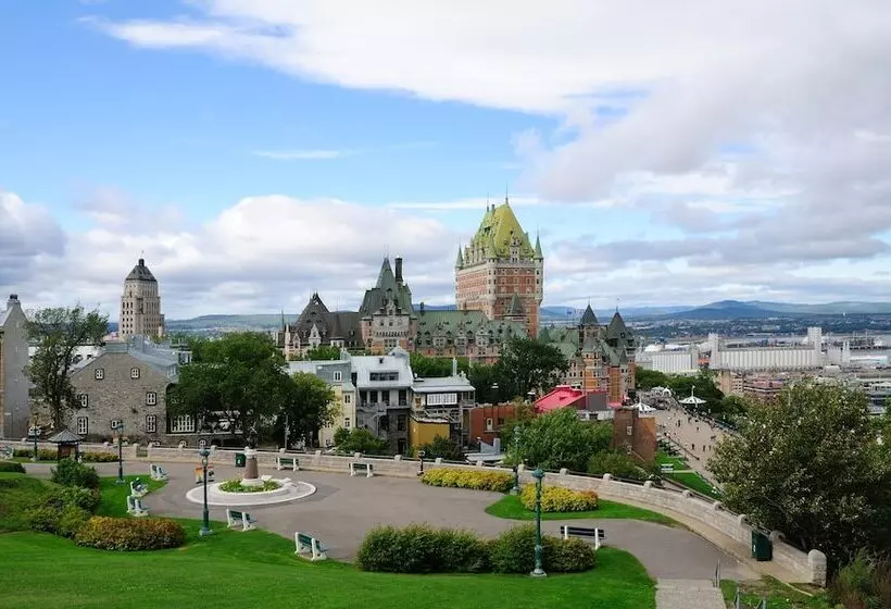 ホテル Unilofts Grandeallee