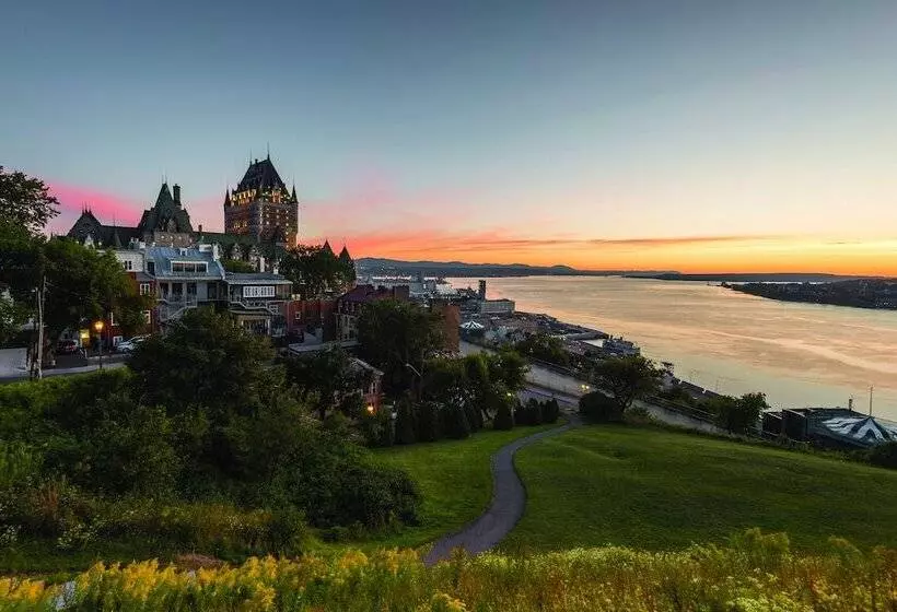 ホテル Unilofts Grandeallee