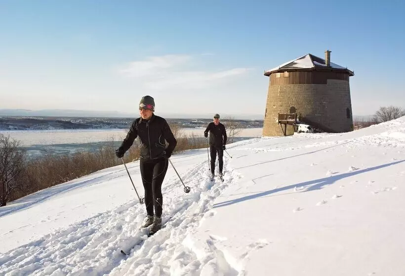 ホテル Unilofts Grandeallee