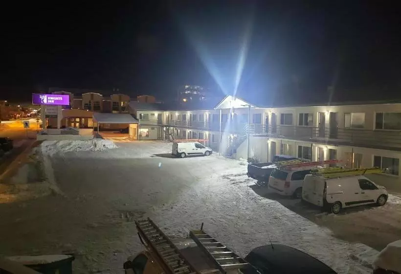 فندق على الطريق Knights Inn Prince George