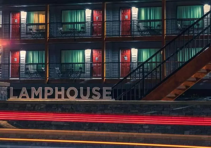 فندق على الطريق Lamphouse By Basecamp