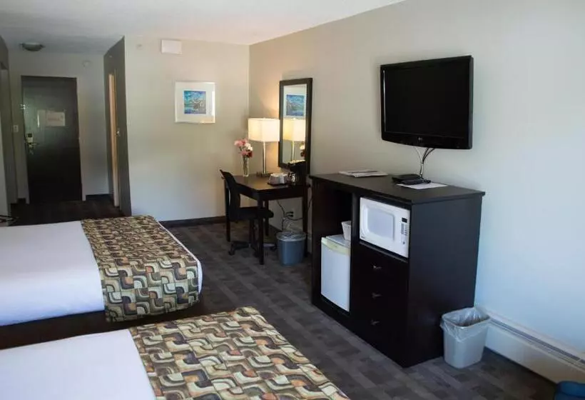 Sea To Sky Hotel And Conference Centre