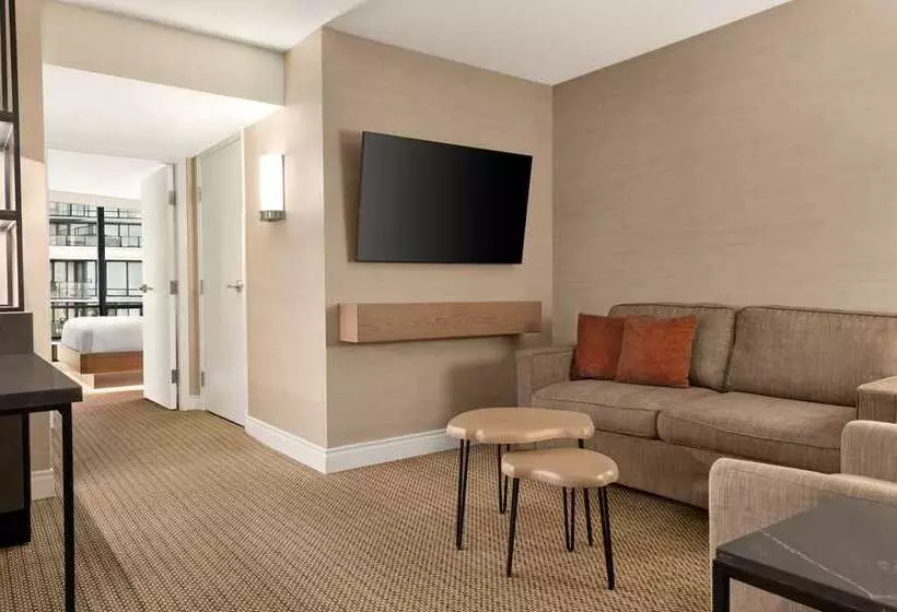 호텔 Hilton Vancouver Airport