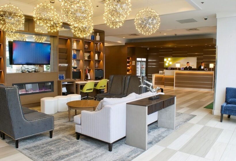 فندق Holiday Inn Vancouver Airport Richmond, An Ihg