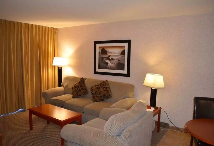 Отель Inn On Long Lake