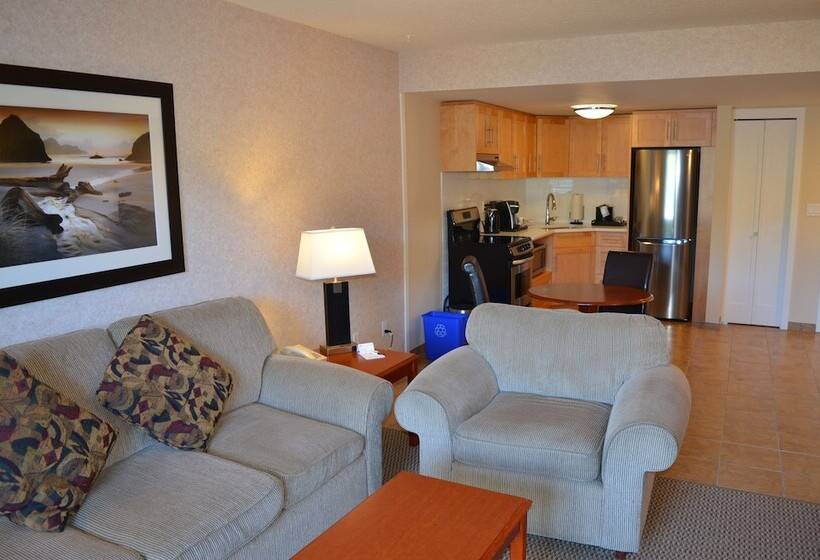 Hotel Inn On Long Lake