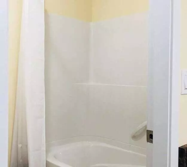 هتل Kings Motor Inn
