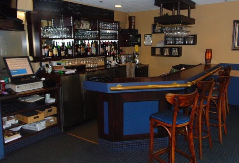 فندق Maritime Inn Antigonish