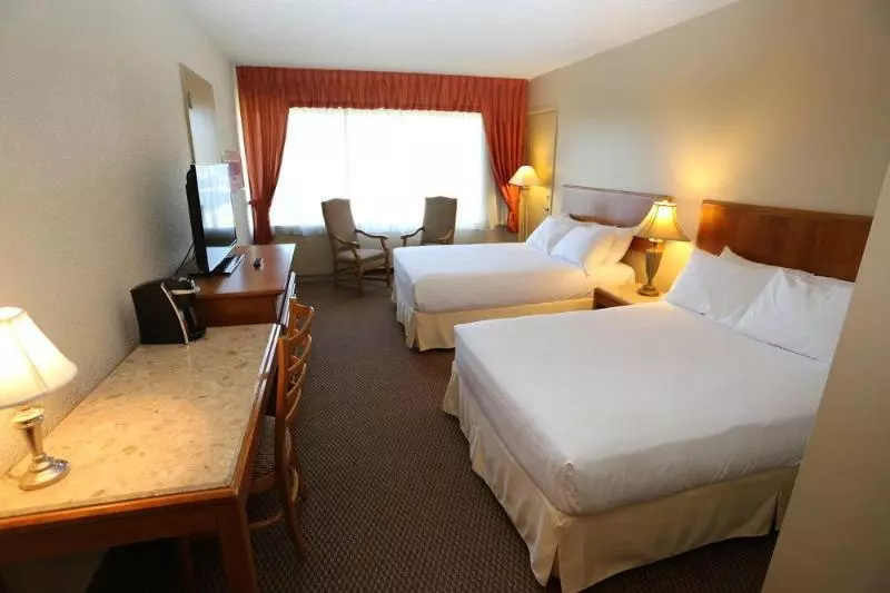 فندق S Gouverneur Septiles