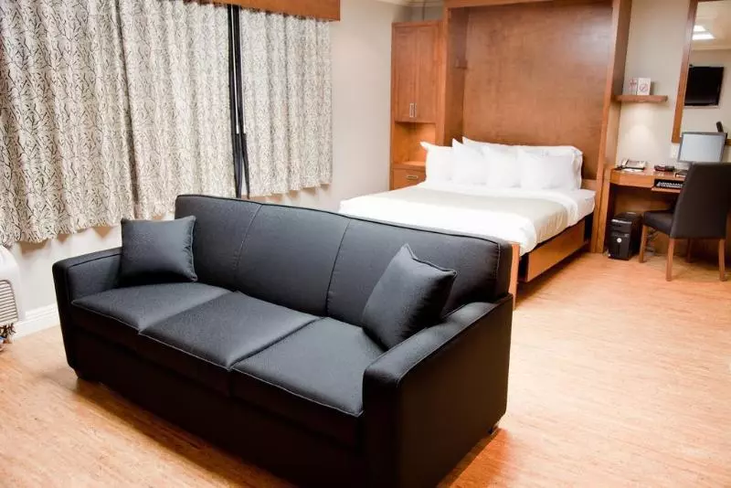 هتل & Suites Le Dauphin Quebec