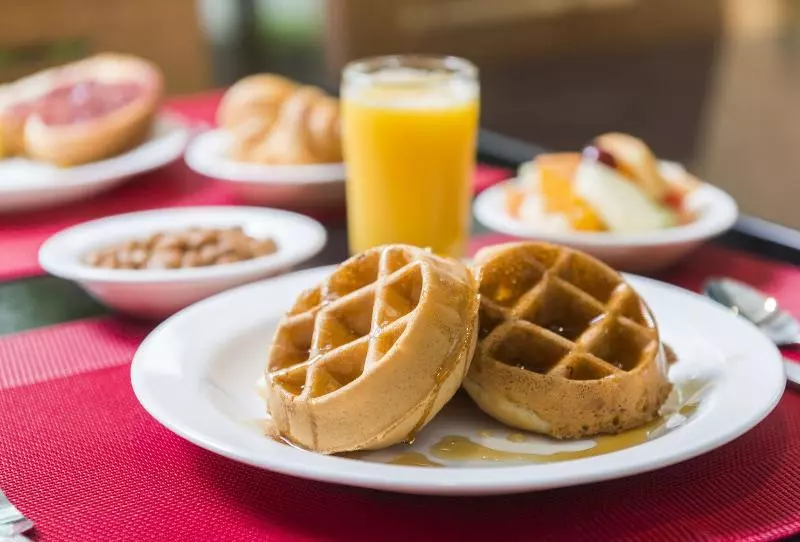 هتل & Suites Le Dauphin Quebec