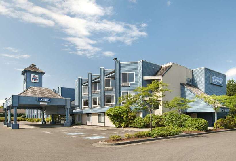 هتل Travelodge By Wyndham Parksville