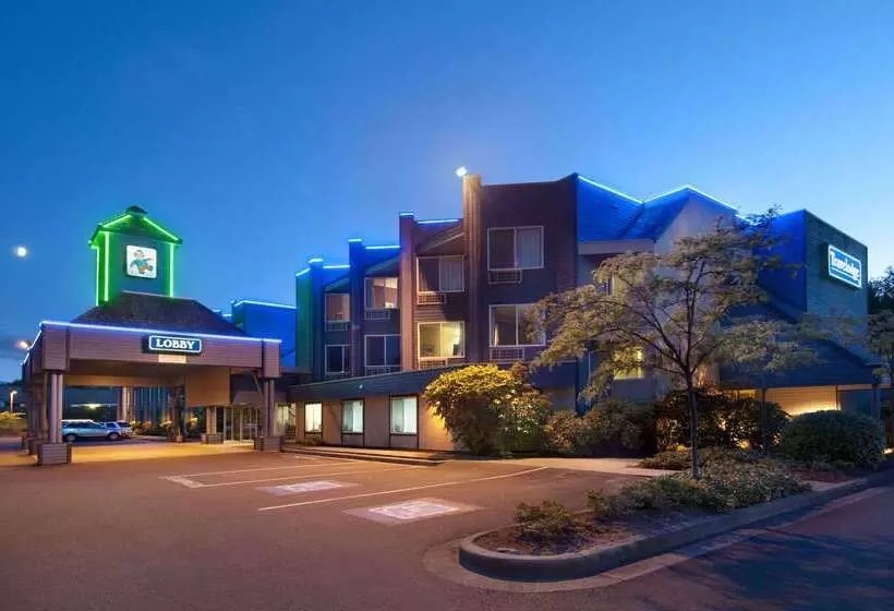 호텔 Travelodge By Wyndham Parksville