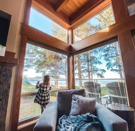 Pacific Sands Beach Resort