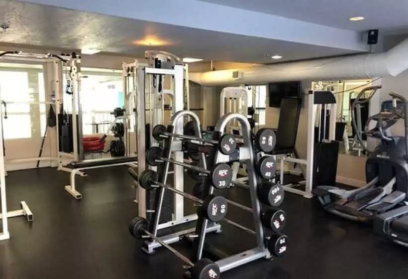 리조트 Chateau Canmore