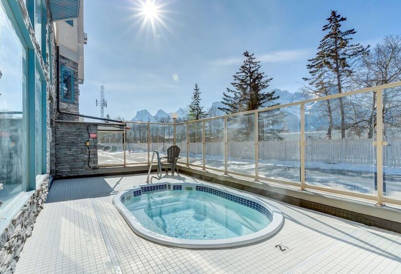 منتجع Chateau Canmore