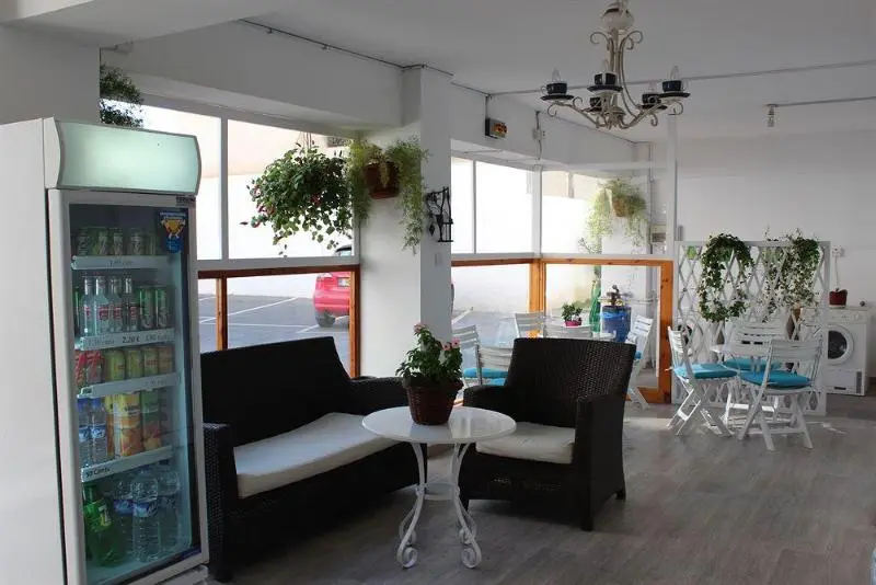 Eleonora Hotel Apartments