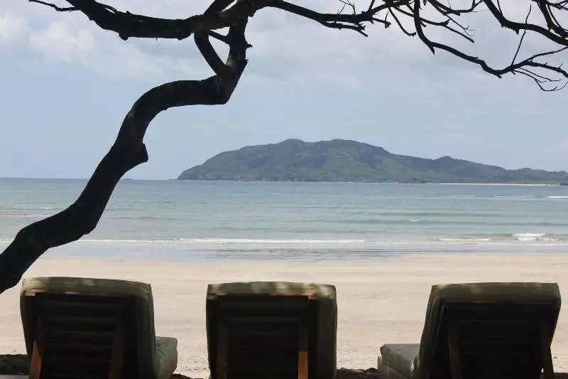 호텔 Capitan Suizo Beachfront Boutique