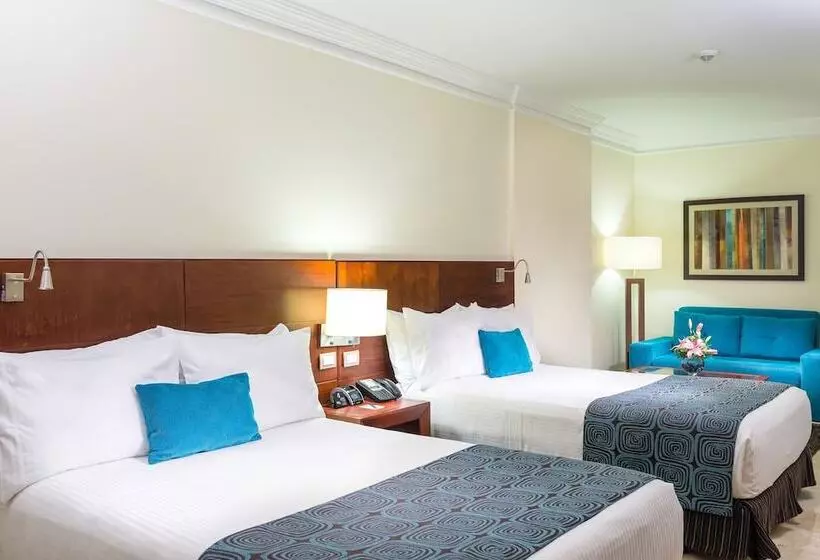 Отель Dann Carlton Bucaramanga