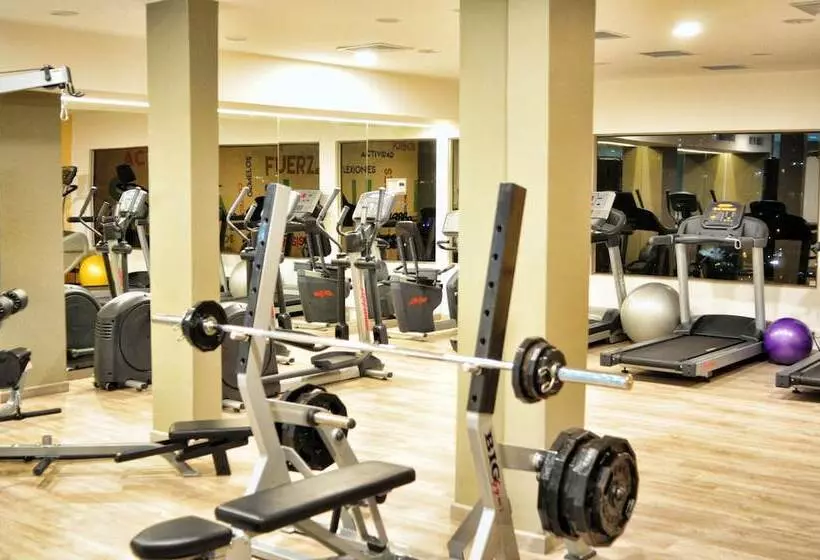 Отель Dann Carlton Bucaramanga