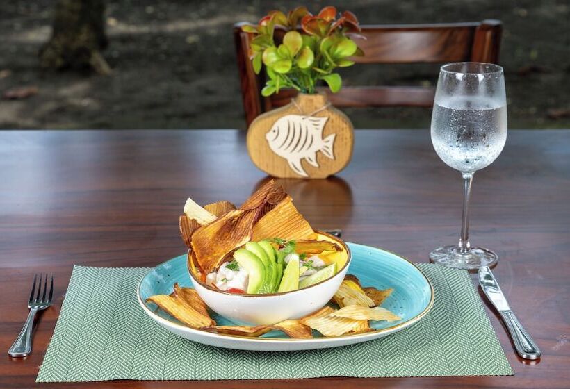 هتل Fuego Del Sol Beachfront