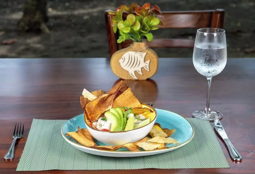 Hotel Fuego Del Sol Beachfront