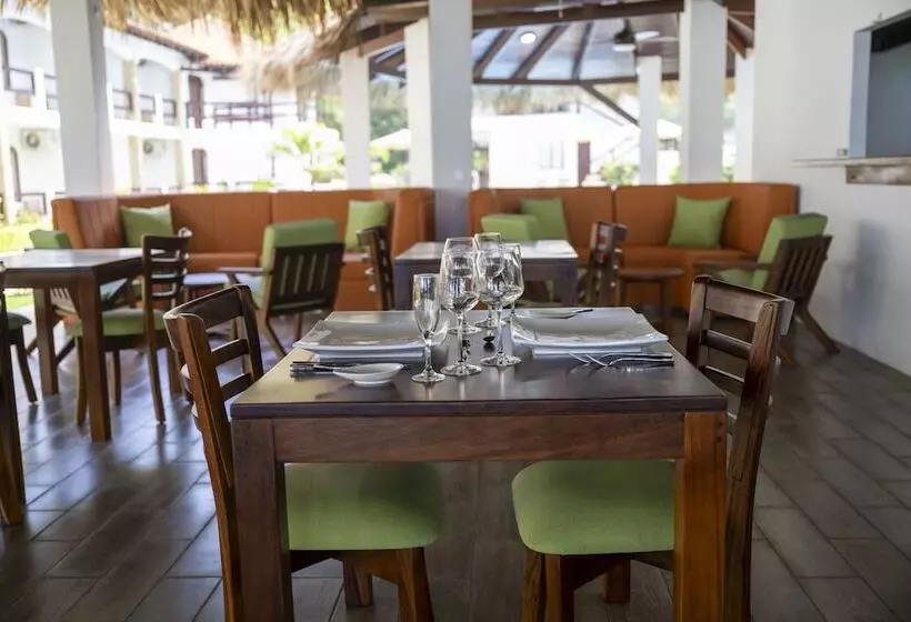 Hotel Fuego Del Sol Beachfront