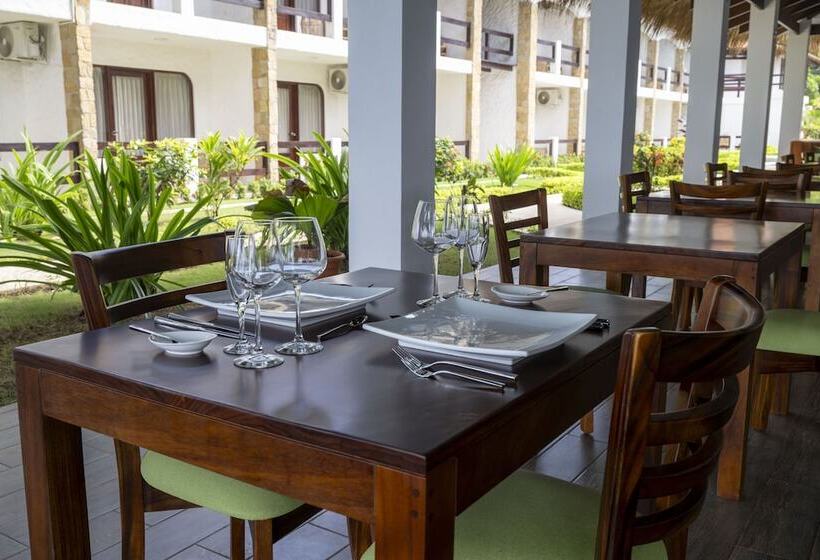 هتل Fuego Del Sol Beachfront