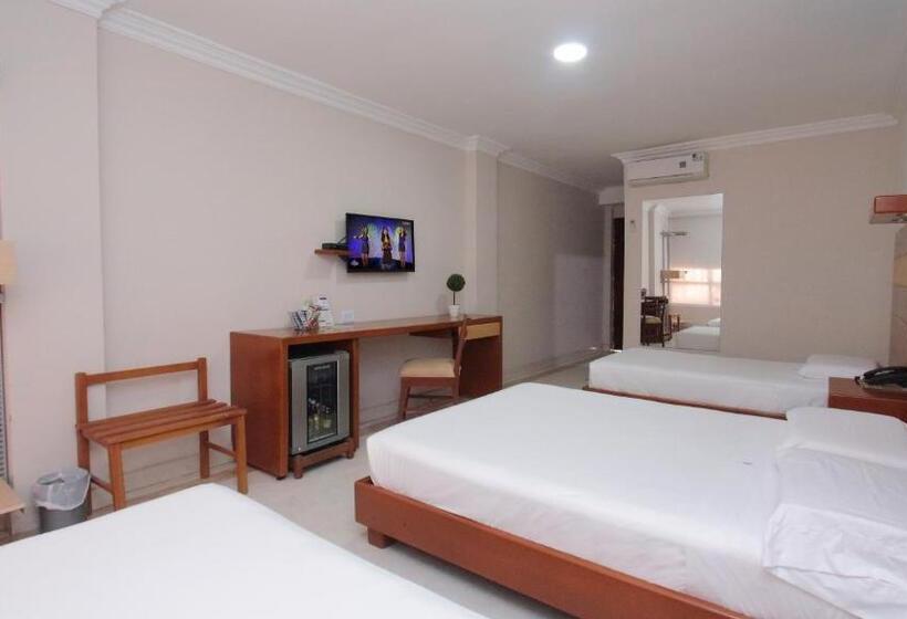 هتل Genova Centro