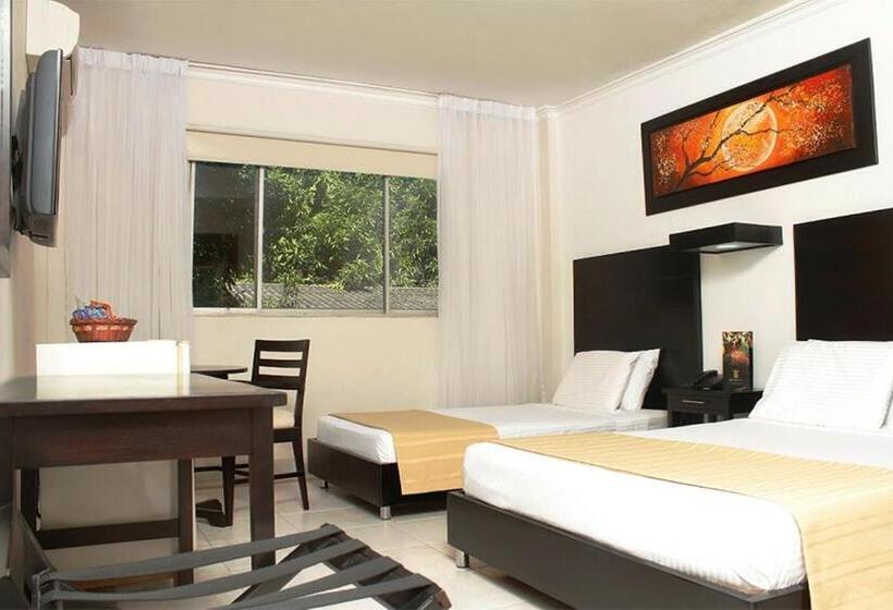 هتل Genova Centro