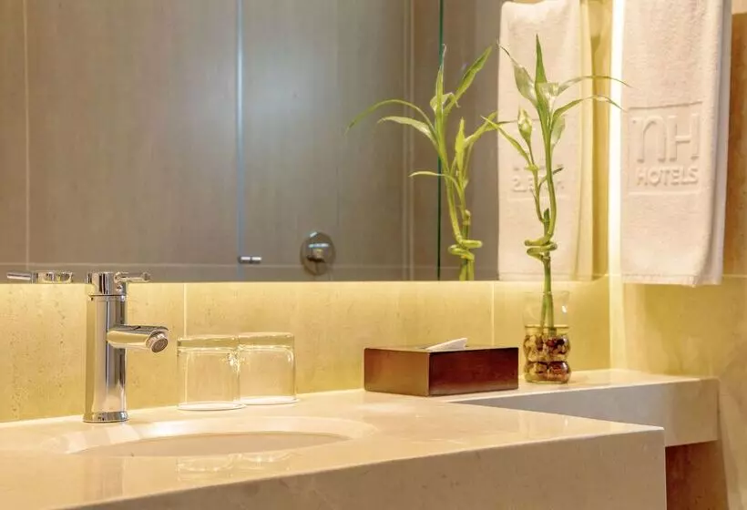 Hotel NH Bogota Pavillon Royal