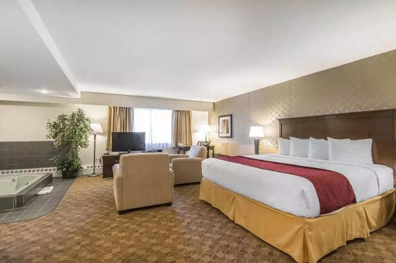 ホテル Prestige Riverside Lodge Quesnel