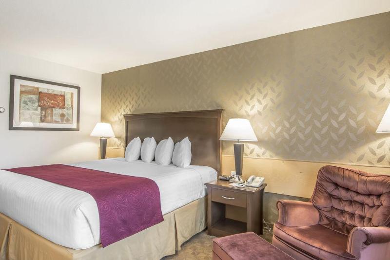 فندق Prestige Riverside Lodge Quesnel