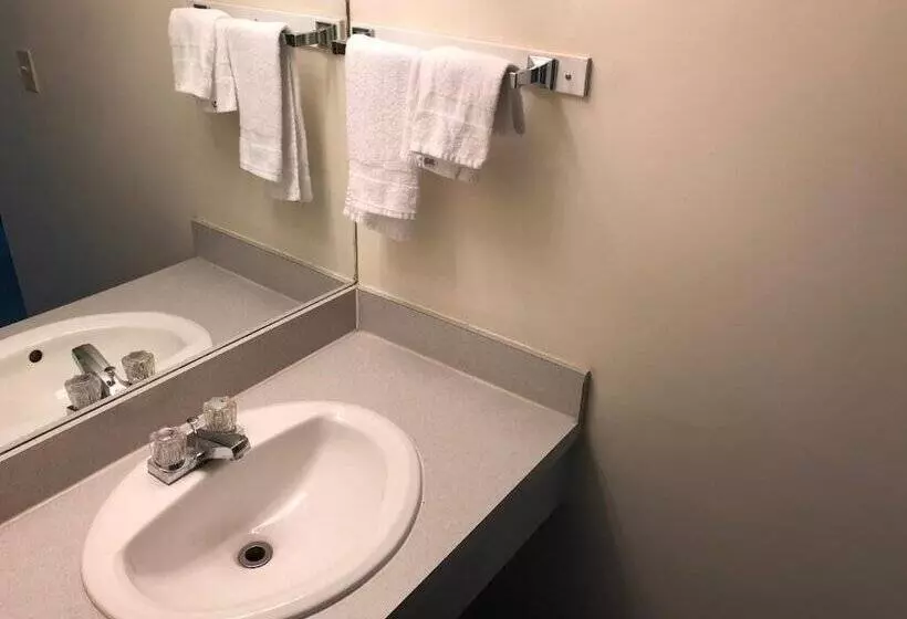 호텔 Westwind Motor Inn