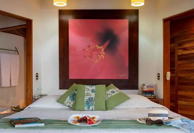 منتجع Tango Mar Beachfront Boutique Hotel & Villas