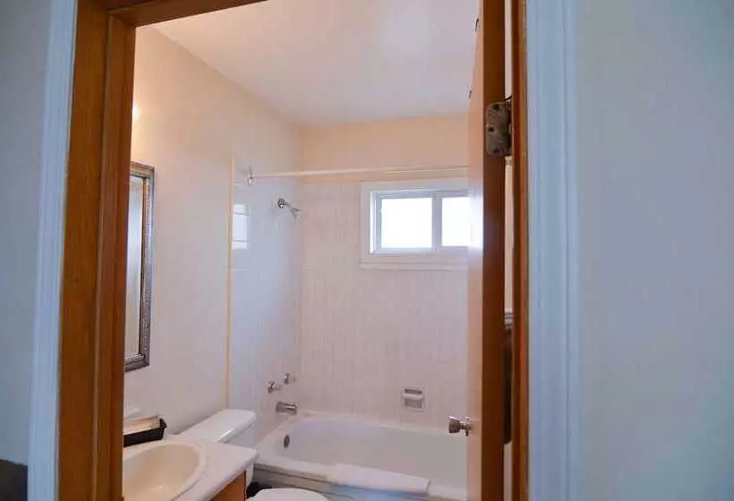 Shoreline Resort Condominiums