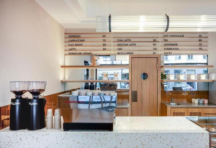 هتل Almanac X Alcron Prague