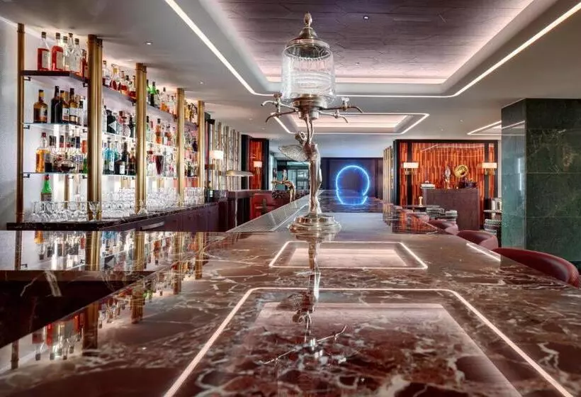 هتل Almanac X Alcron Prague