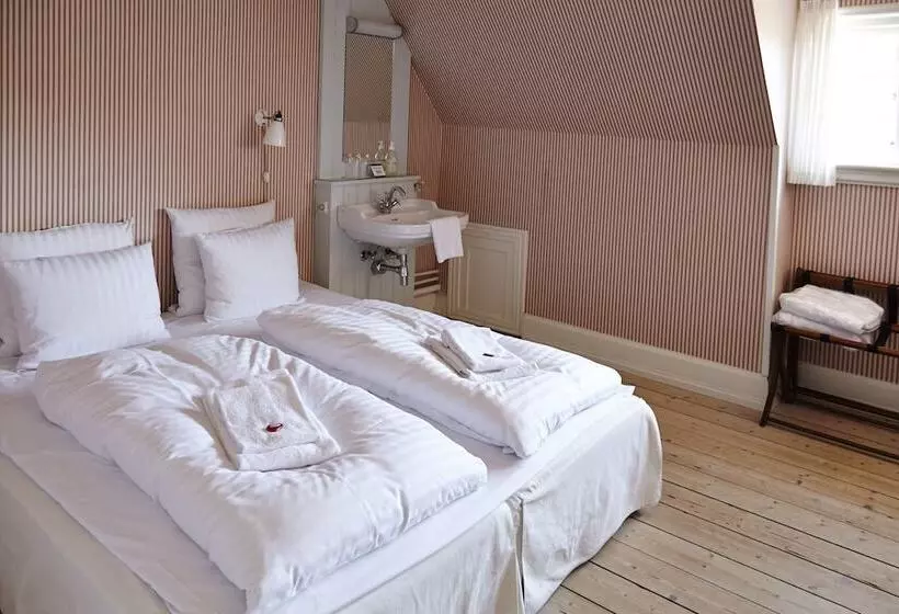 בית מלון כפרי Brøndums