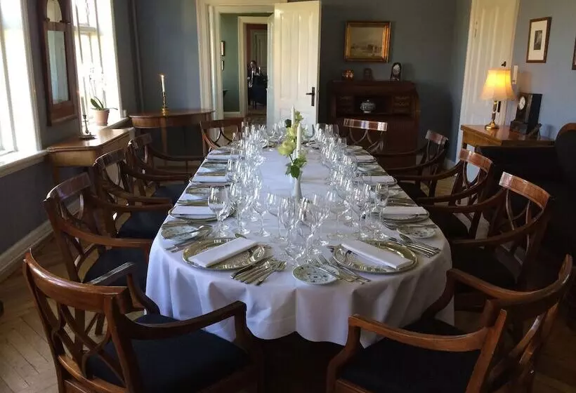 בית מלון כפרי Brøndums