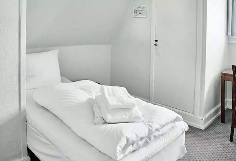 בית מלון כפרי Brøndums