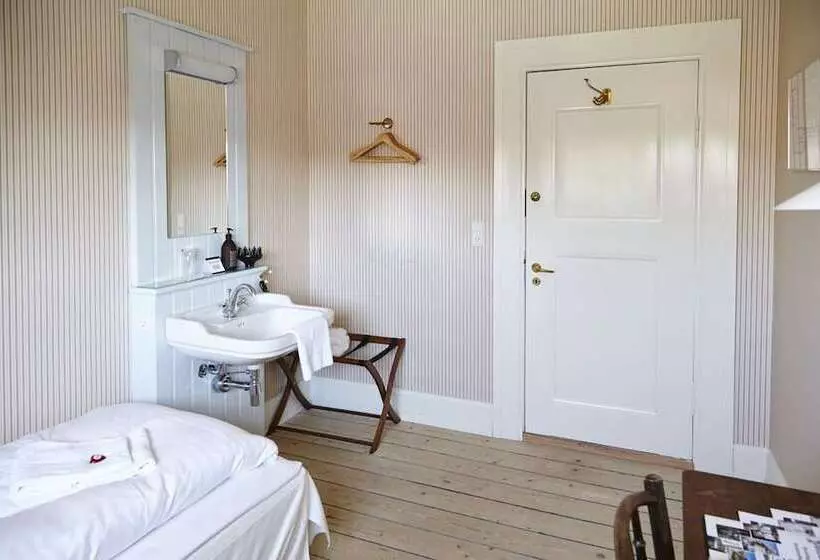 בית מלון כפרי Brøndums