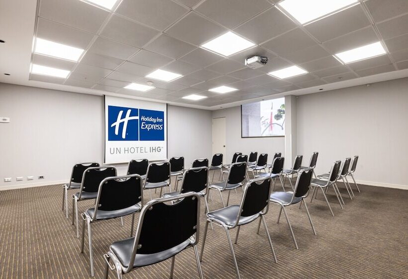 Hotel Holiday Inn Express Iquique, An Ihg