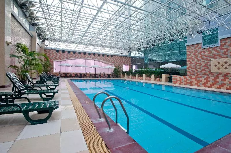 Hotelli Holiday Inn Shanghai Pudong, An Ihg