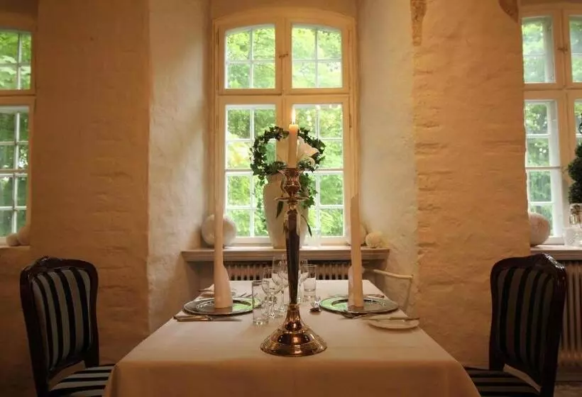 Отель Kokkedal Slots