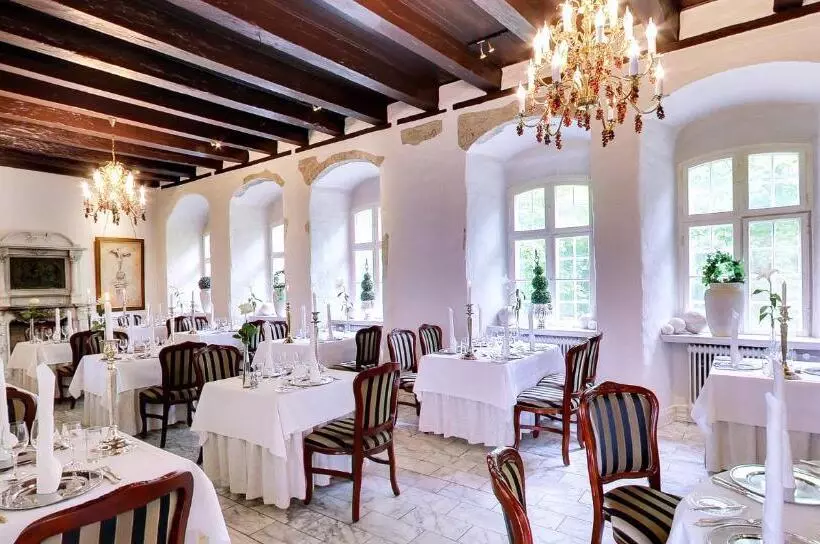 Отель Kokkedal Slots