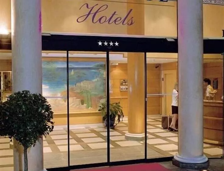 בית מלון כפרי Amarante Cannes